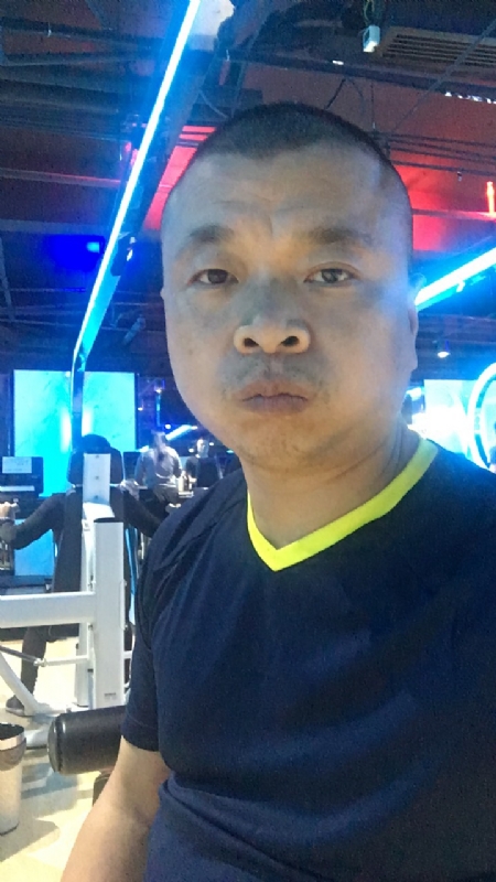 奋斗的第一张照片--佛冈王婆说媒
